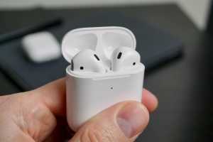 AirPods (2nd generation) review: Apple’s mega-hit headphones get a few modest improvements