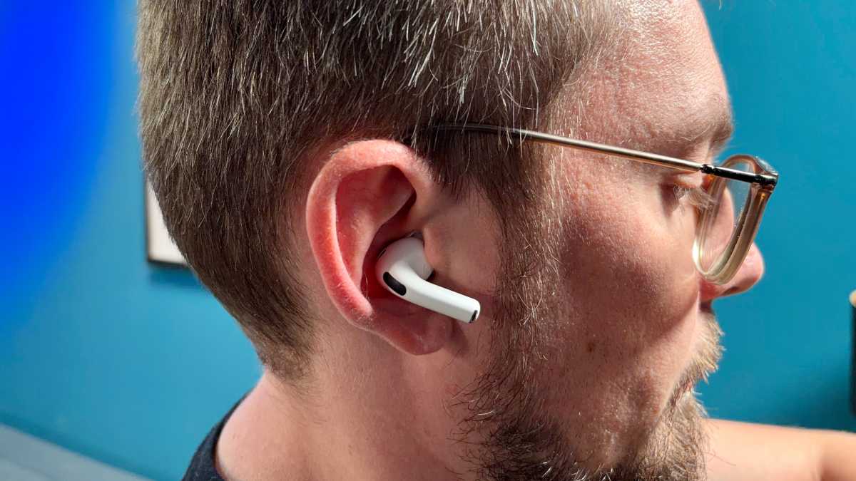 Airpods Pro 3 im Ohr