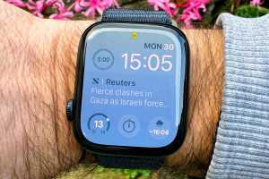 Take $100 off the Apple Watch Series 9 and kick your summer workouts into high gear