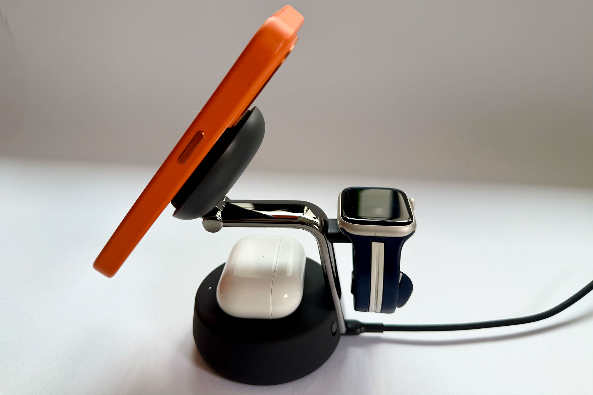 Belkin UltraCharge Pro 3-in-1 – Fastest 25W 3-in-1 magnetic stand