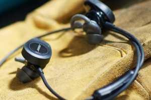 Bose SoundSport Wireless Bluetooth Headphones review: These durable earbuds are an athlete’s friend