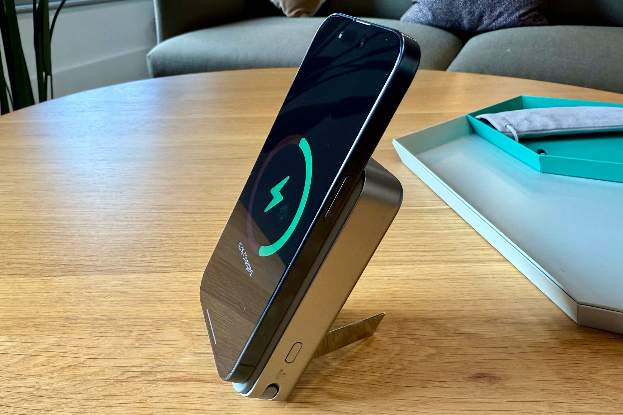 EcoFlow RAPID Magnetic Power Bank 10K – Best wireless battery pack for charging options