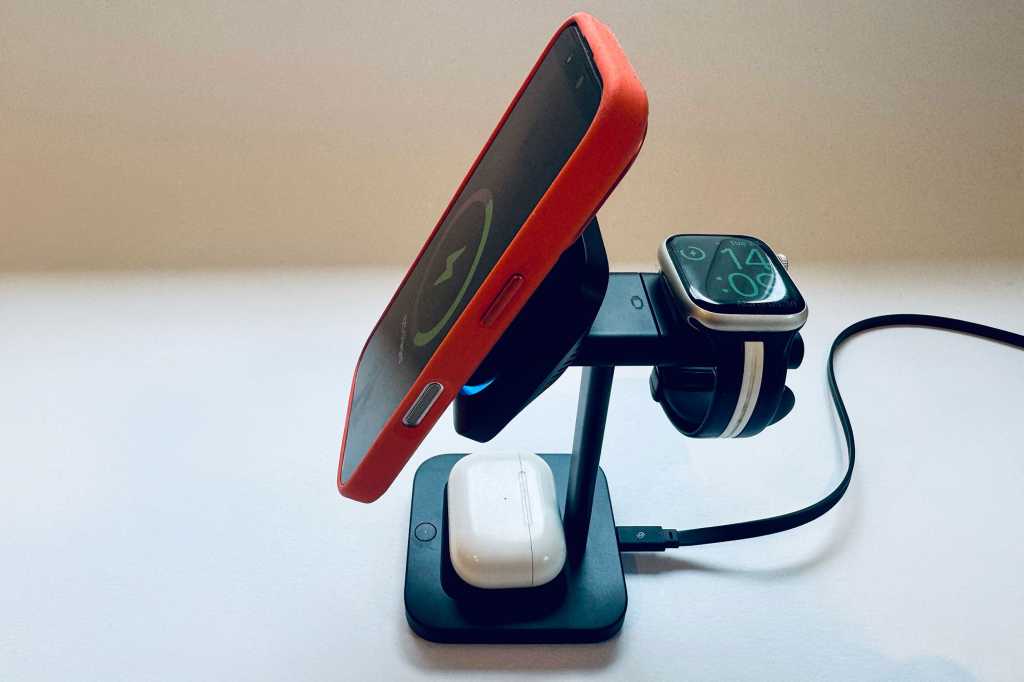 ESR 25W Cryoboost 3 in 1 Magnetic Wireless Charger side