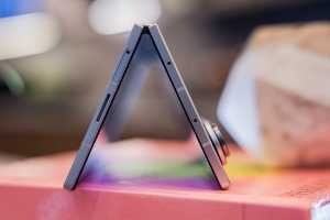 What happens when you fold a Galaxy Z Fold 7 200,000 times? Creaking, leaking, and crashing