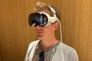 Report: Cheaper version of Vision Pro delayed 'until beyond 2027'